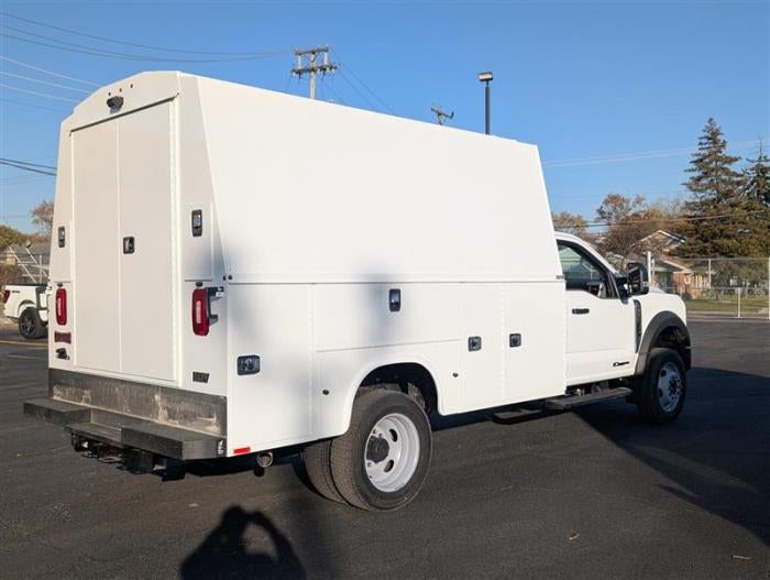 2025 Ford F-550 XL