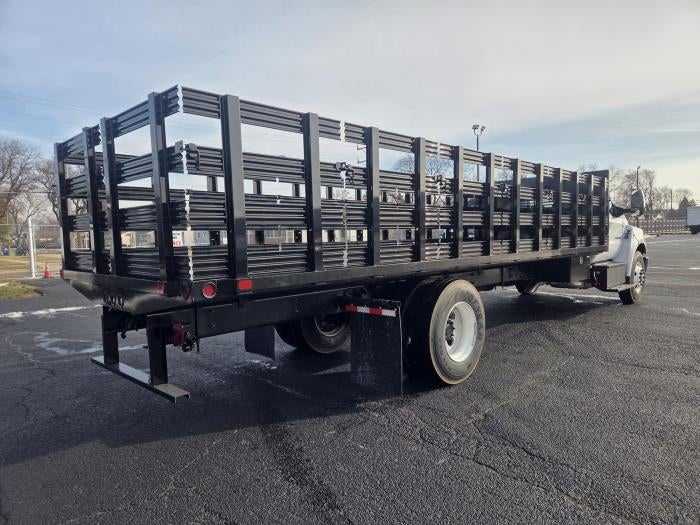 2026 Ford F-750 Standard