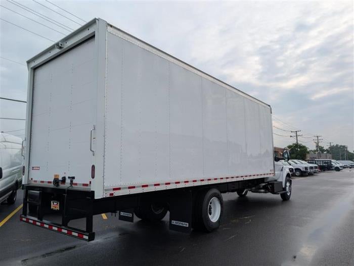 2027 Ford F-750 Preferred