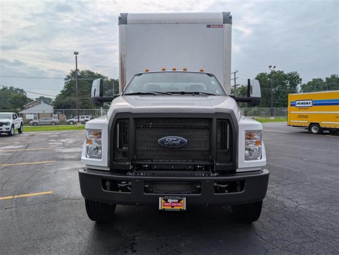 2027 Ford F-750 Preferred