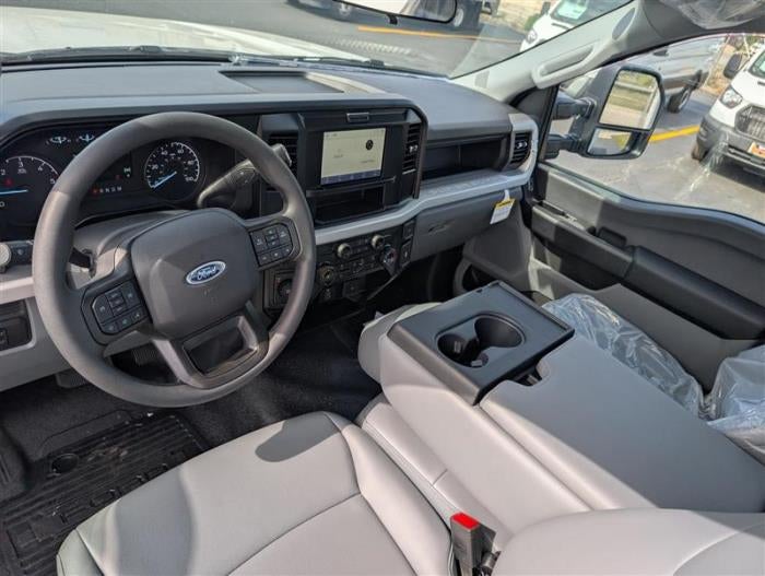 2025 Ford F-450 XL