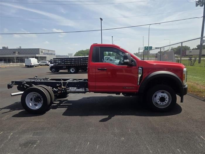 2023 Ford F-450 Base