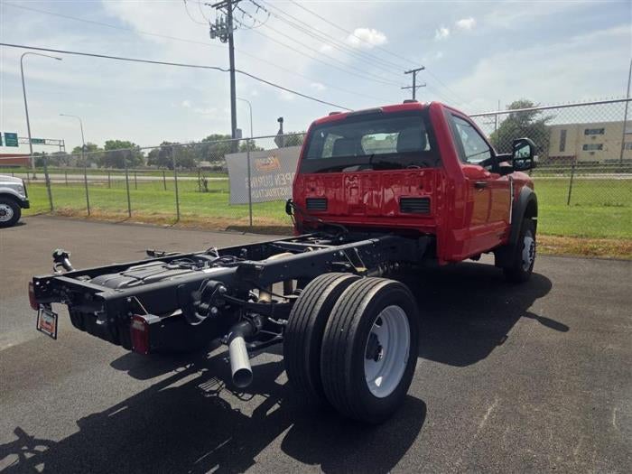2023 Ford F-450 Base