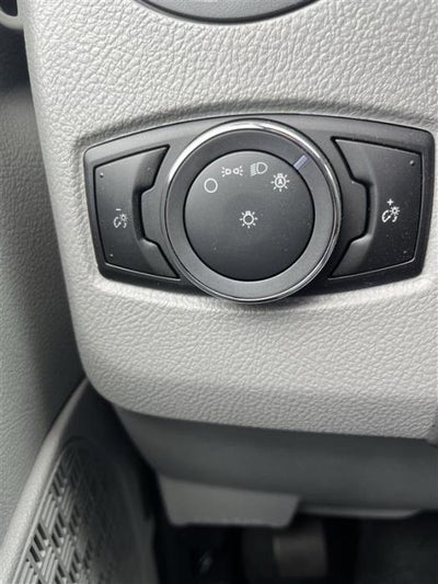 2027 Ford E-350 Standard