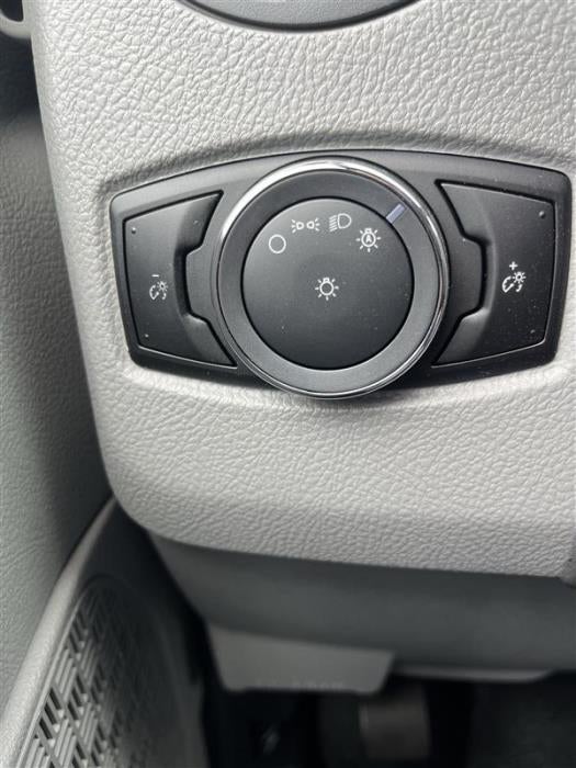 2027 Ford E-350 Standard