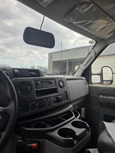 2025 Ford E-350 Standard
