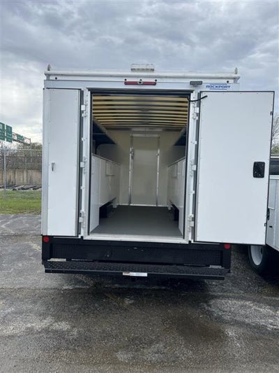 2025 Ford E-350 Standard