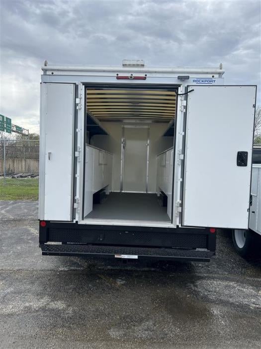 2025 Ford E-350 Standard