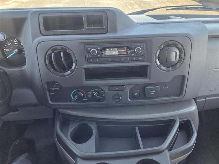 2027 Ford E-350 Standard