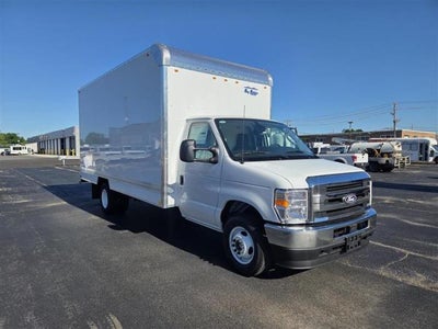 2027 Ford E-350 Standard