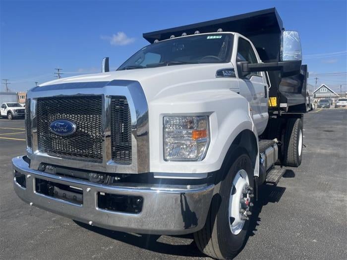 2026 Ford F-750 Standard