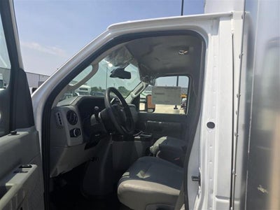 2026 Ford E-450 Standard