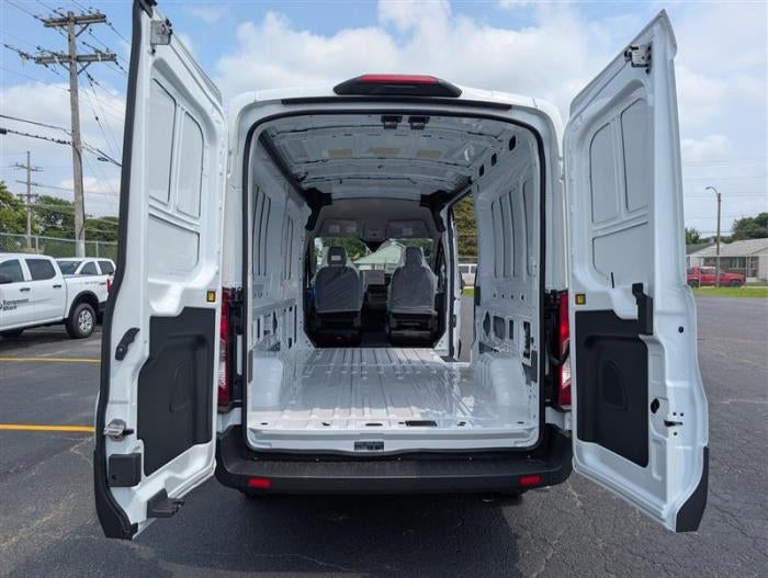2026 Ford Transit-250 XL