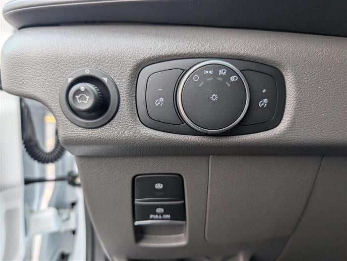 2026 Ford Transit-250 XL