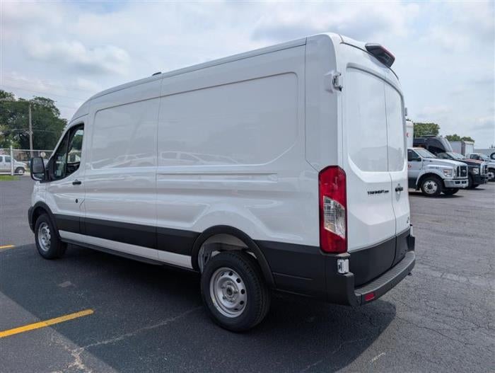 2026 Ford Transit-250 XL