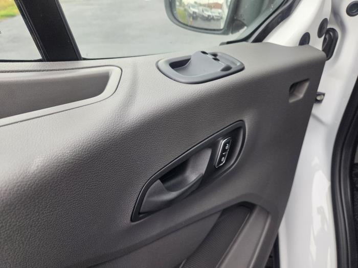 2026 Ford Transit-250 XL