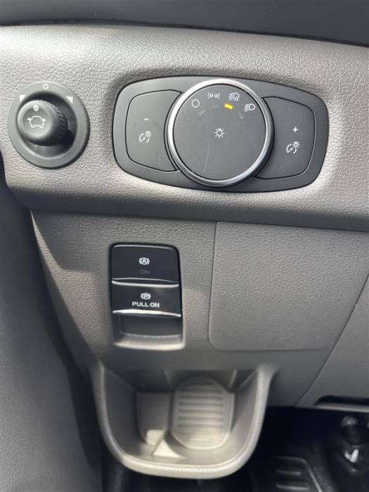 2026 Ford Transit-250 XL