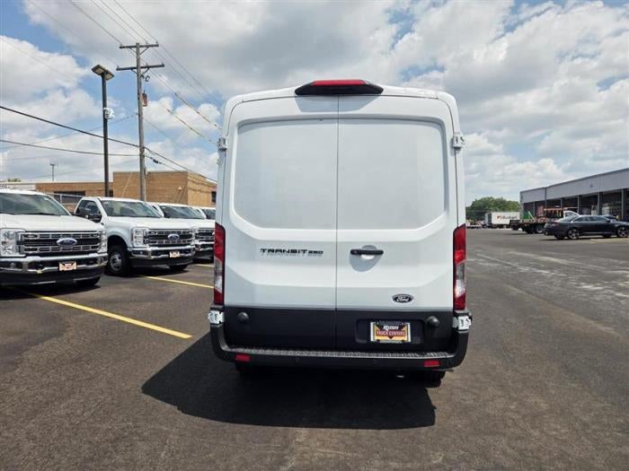 2026 Ford Transit-250 XL