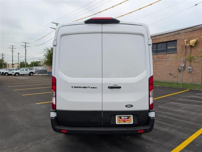 2026 Ford Transit-250 XL