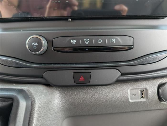 2026 Ford Transit-250 XL