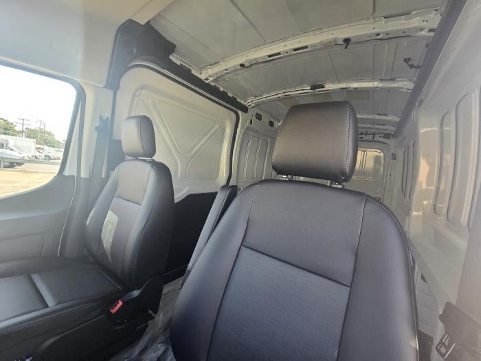 2026 Ford Transit-250 XL