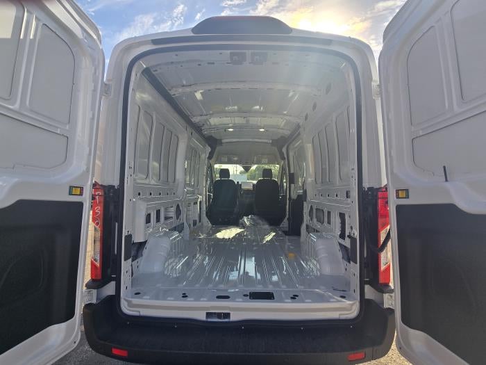 2026 Ford Transit-250 XL