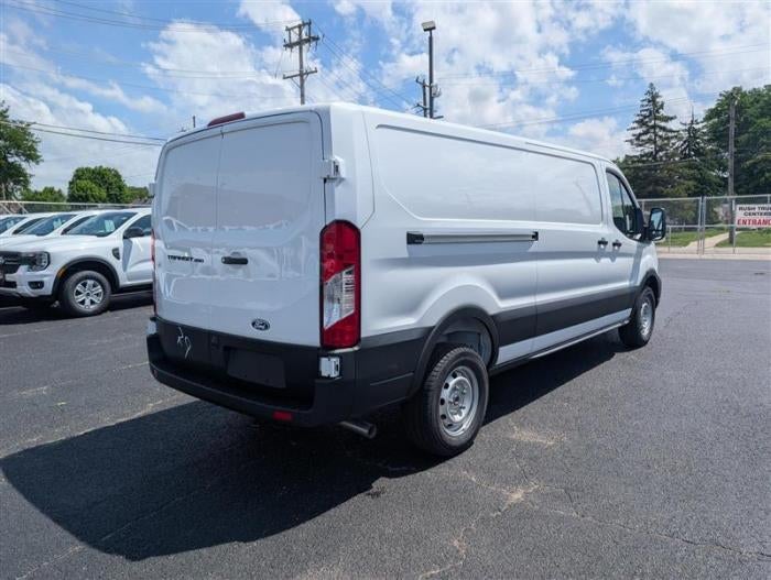 2026 Ford Transit-250 XL