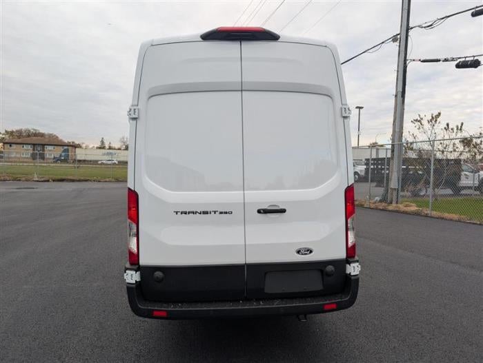2026 Ford Transit-350 XL